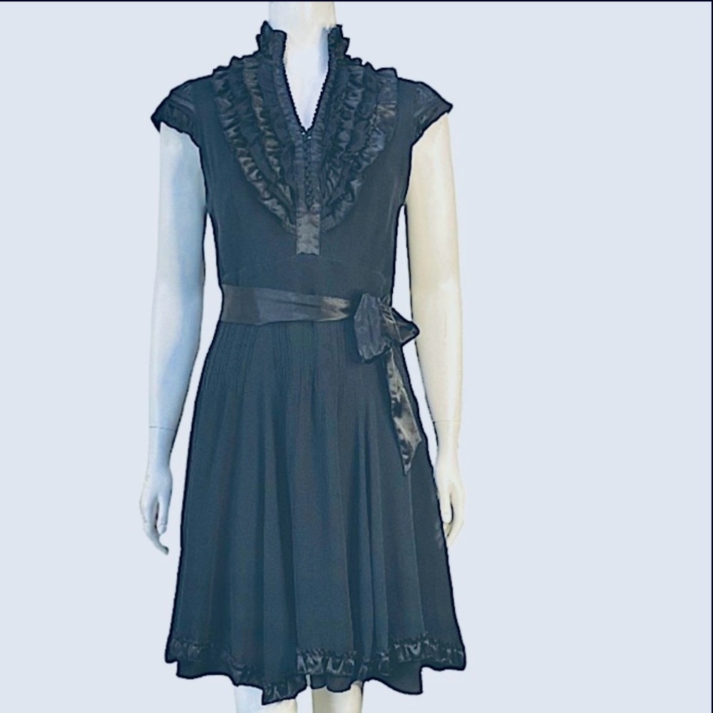 Chloe Cocktails 💯 Silk Black Waist Strap Frilled  Ruffles Midi Dress Size 6